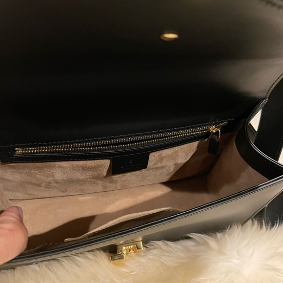 Gucci Sylvie Bag - Picture 5 of 13